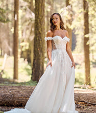 Load image into Gallery viewer, Ella Rosa Norma