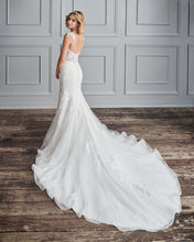 Load image into Gallery viewer, Ella Rosa Elsie