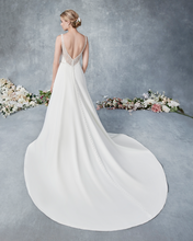 Load image into Gallery viewer, Ella Rosa Gilly