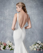 Load image into Gallery viewer, Ella Rosa Yvonne