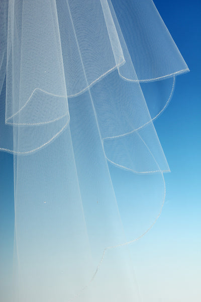 Bridal Apparel Delicate Crystal Scatter Veil || CGC473B