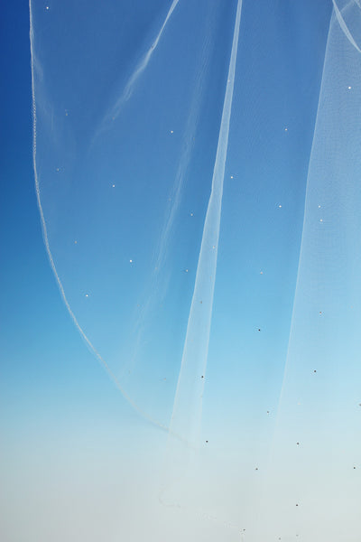 Bridal Apparel Delicate Crystal Scatter Veil || CGC473B