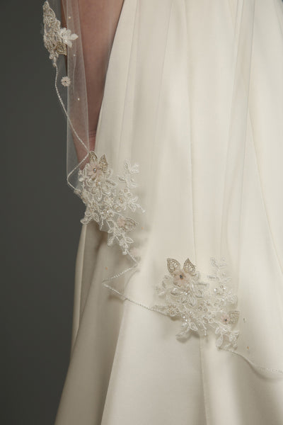 Bridal Apparel Floral Appliqué Veil || CGC521A