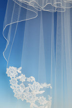 Load image into Gallery viewer, Bridal Apparel Floral Lace Train Veil || CGC527B