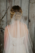 Load image into Gallery viewer, Bridal Apparel Pearl Rainfall Veil || CGC563B
