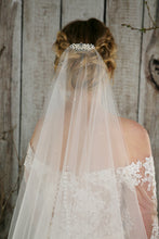 Load image into Gallery viewer, Bridal Apparel Pearl Cascade Veil || CGC564B
