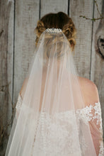 Load image into Gallery viewer, Bridal Apparel Pearl Cascade Veil || CGC564B