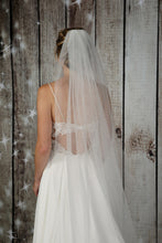 Load image into Gallery viewer, Bridal Apparel Glitter Tulle Veil || CGC577A

