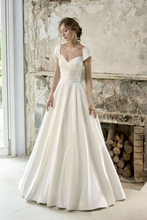 Load image into Gallery viewer, Cole & Grae Afra