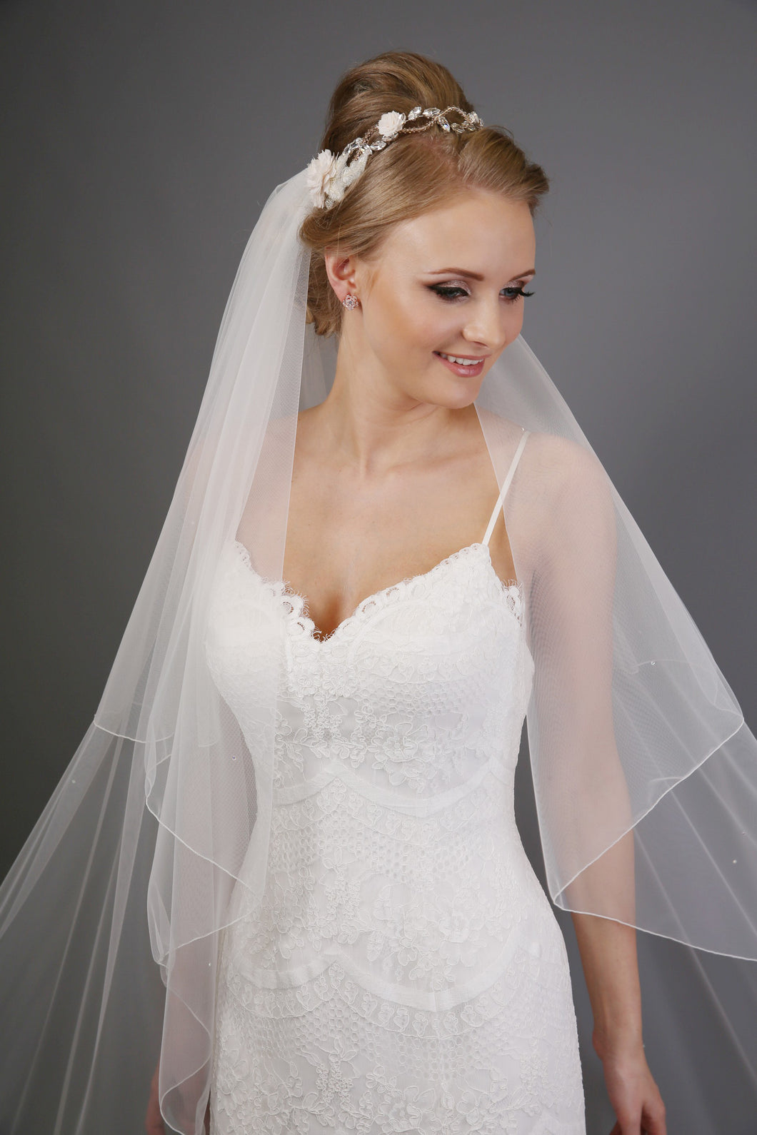 Bridal Apparel Italian Tulle, Simple Edged Crystal Scatter Veil || CGAS202