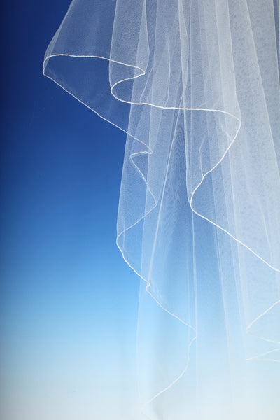 Bridal Apparel Simple Edge Veil || CGC16A