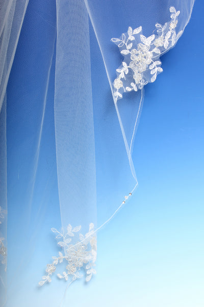 Bridal Apparel Lace Appliqué Veil with Pearl || CGC243C