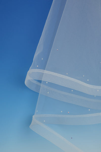 Bridal Apparel Crystal Horsehair Edge Veil || CGC559C
